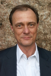 Dr. Klaus Hartmann Dr. Klaus Hartmann