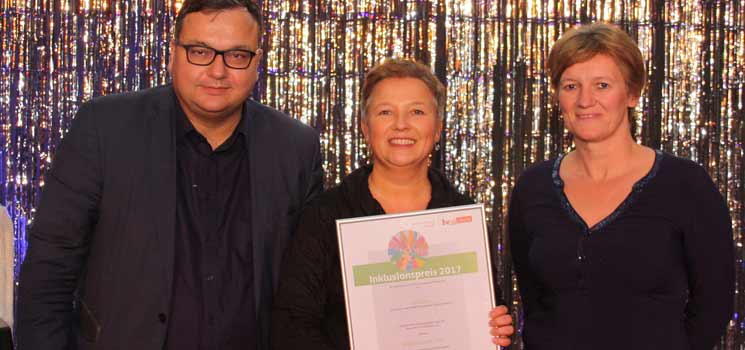 Amitola erhält Auszeichnung