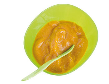 Getreide-Obst-Brei als Teil vom Beikostplan